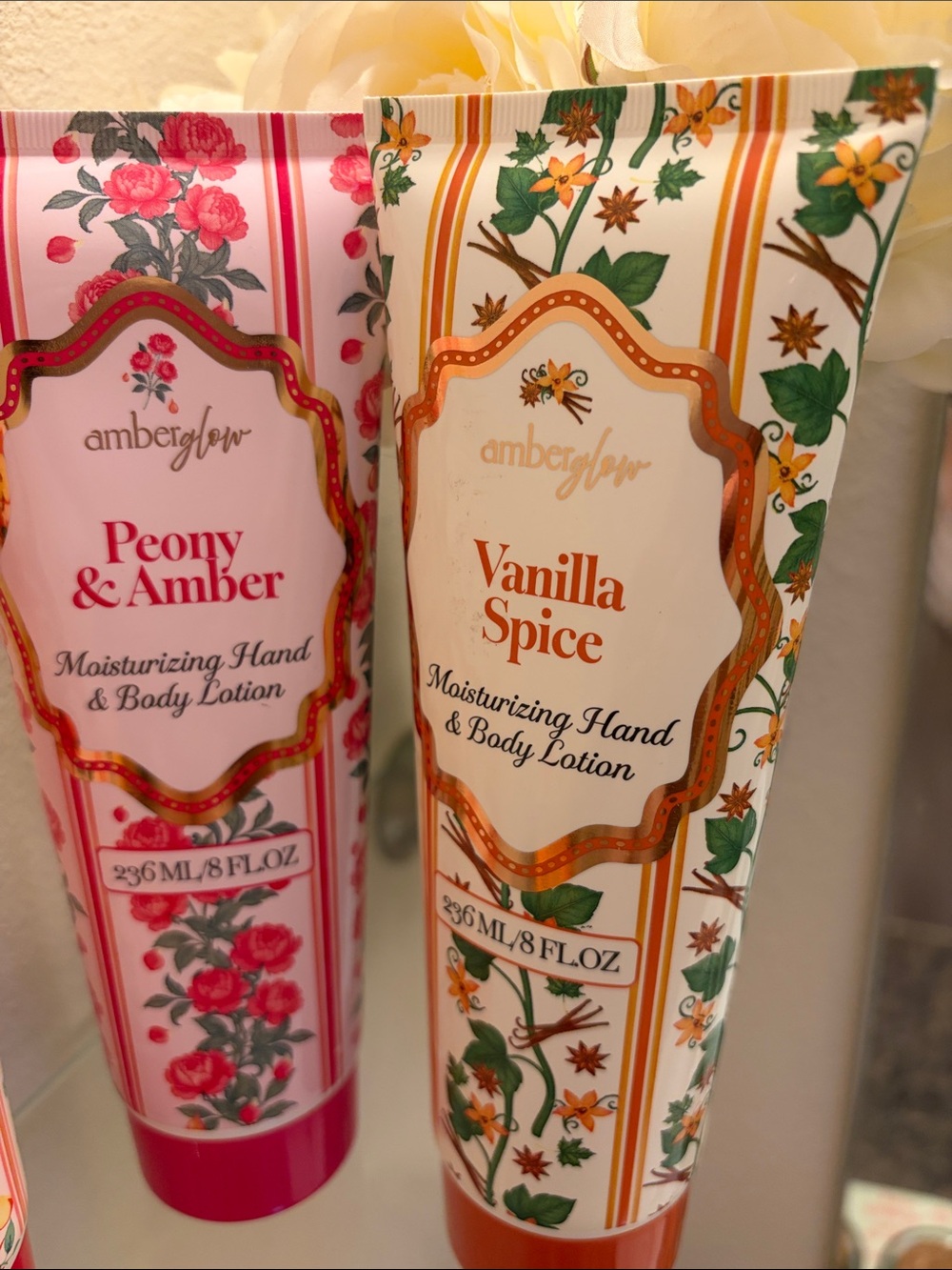 Apple Orchard Moisturizing Hand & Body Lotion - Cream (1) - Picture 2 of 5